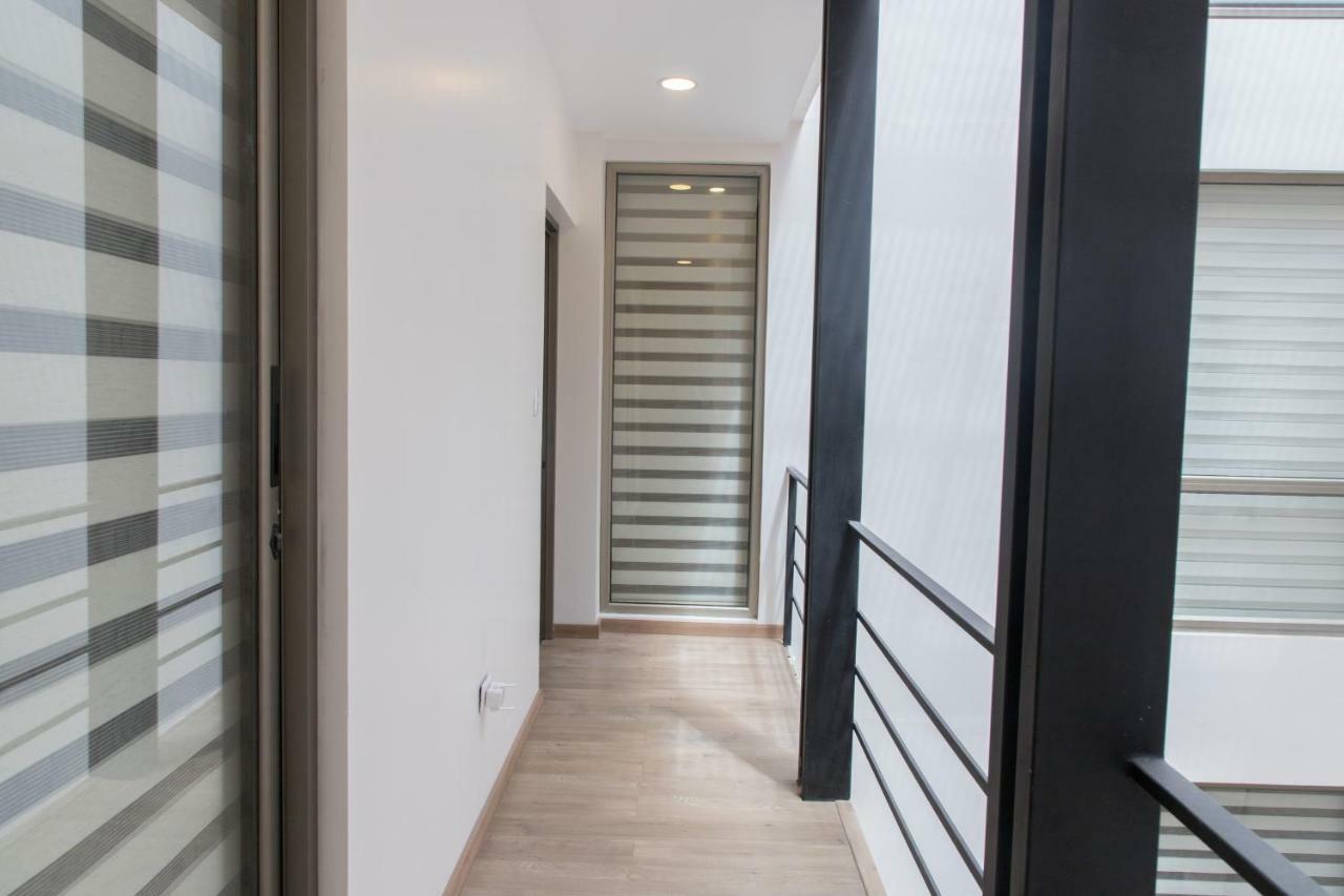 Le Bristol Aparthotel Cuenca Esterno foto