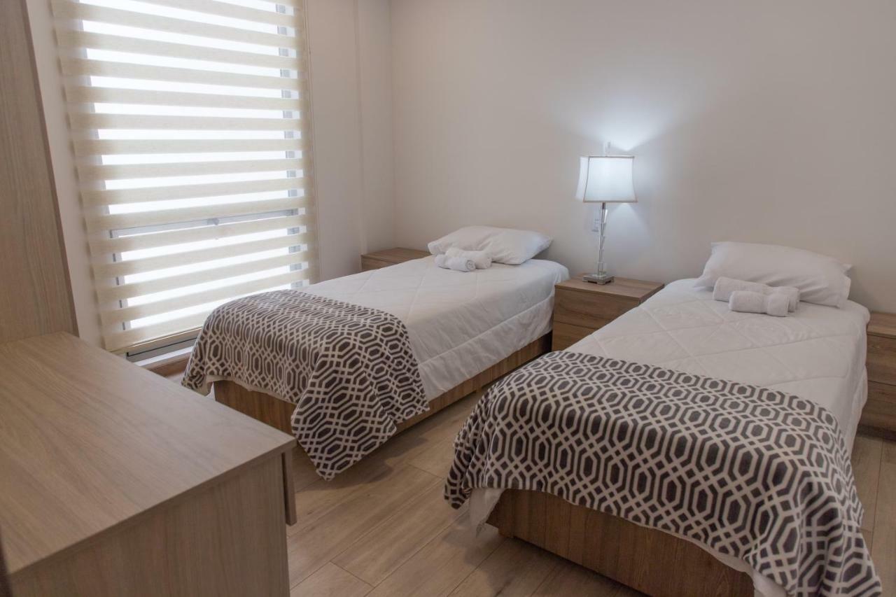 Le Bristol Aparthotel Cuenca Esterno foto